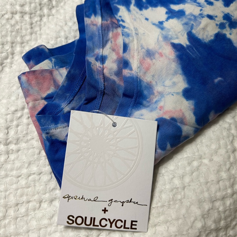 NWT SUPERNOVA TIEDYE TANK 🌿